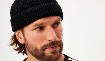 Как называется короткая мужская шапка?